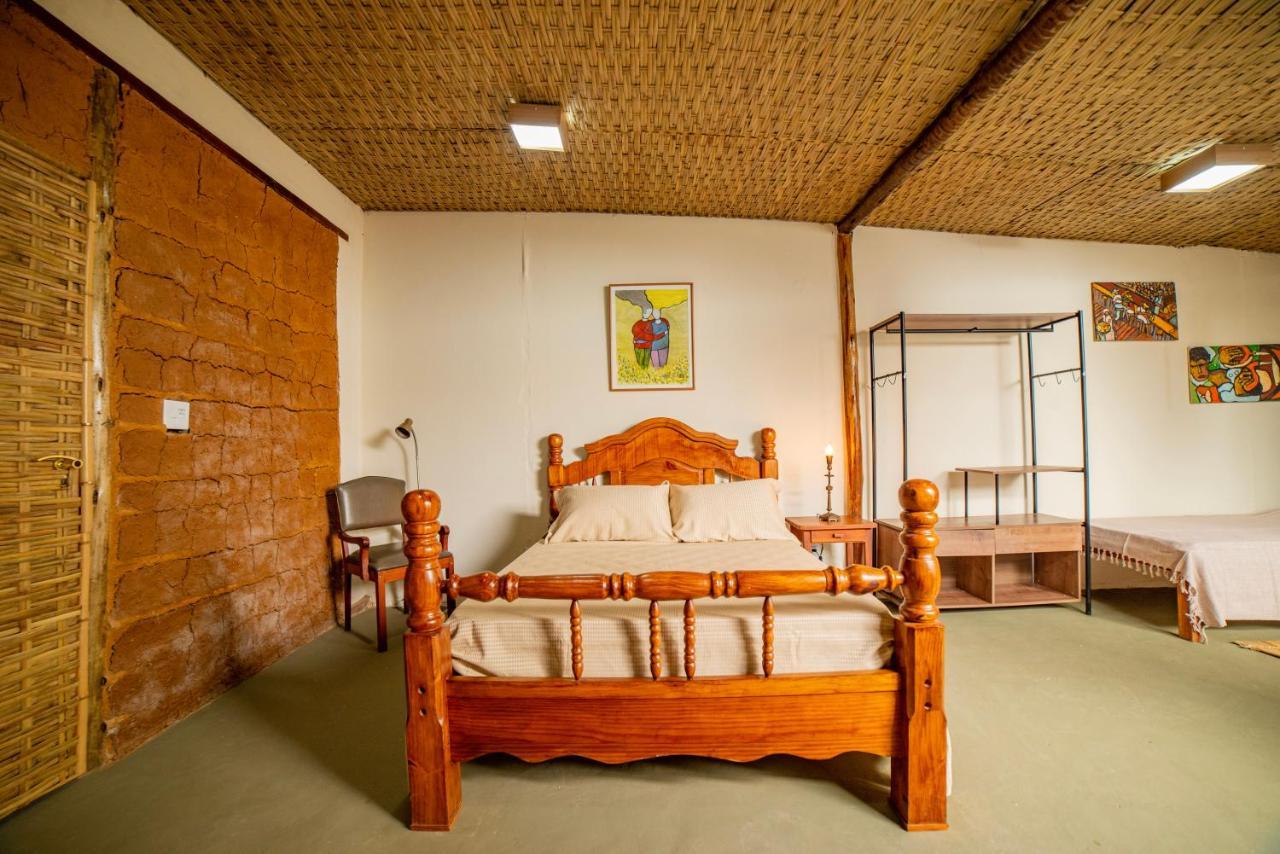 Ferraria Guest House ปาราตี ภายนอก รูปภาพ